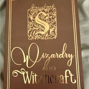 Storybook Cosmetics new unused Harry Potter eye shadow pallet